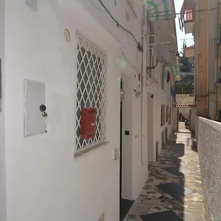 Tac Tac In Amalfi Coast * Minori